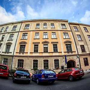 Отель Pyramida