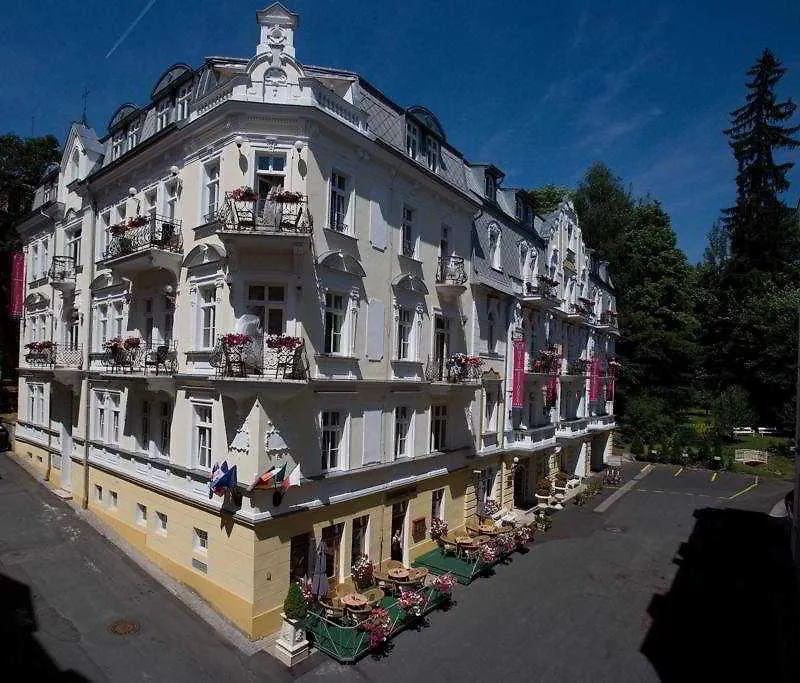 Residence Romanza Marianske Lazne Aparthotel